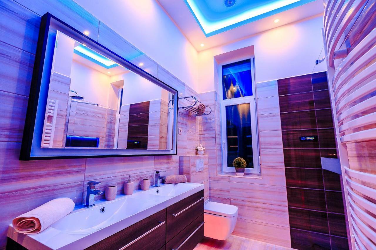 Luxury Smart Apartments Сегед Экстерьер фото