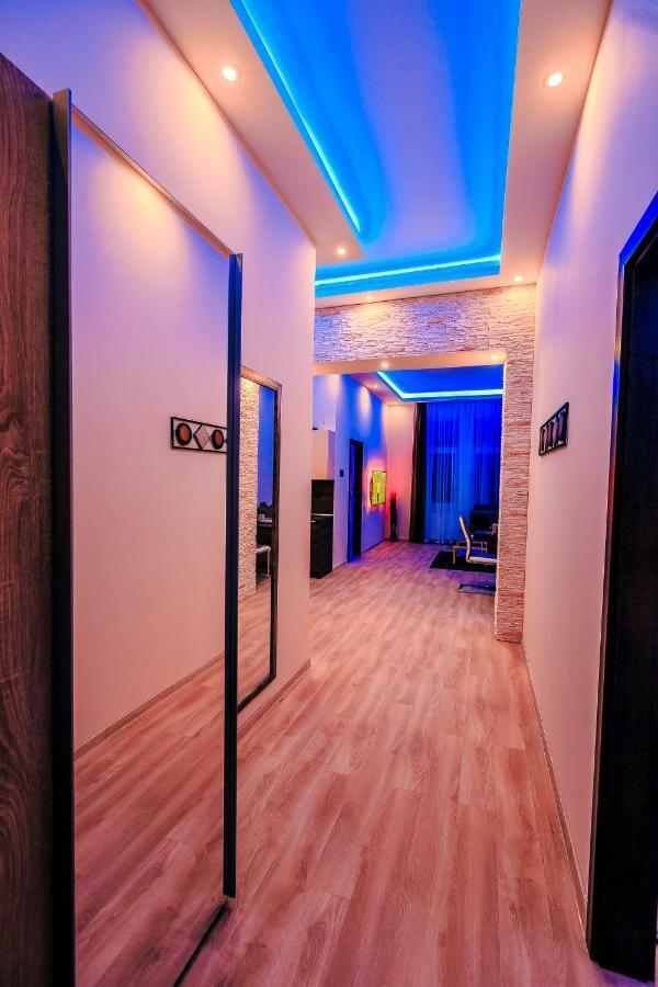 Luxury Smart Apartments Сегед Экстерьер фото
